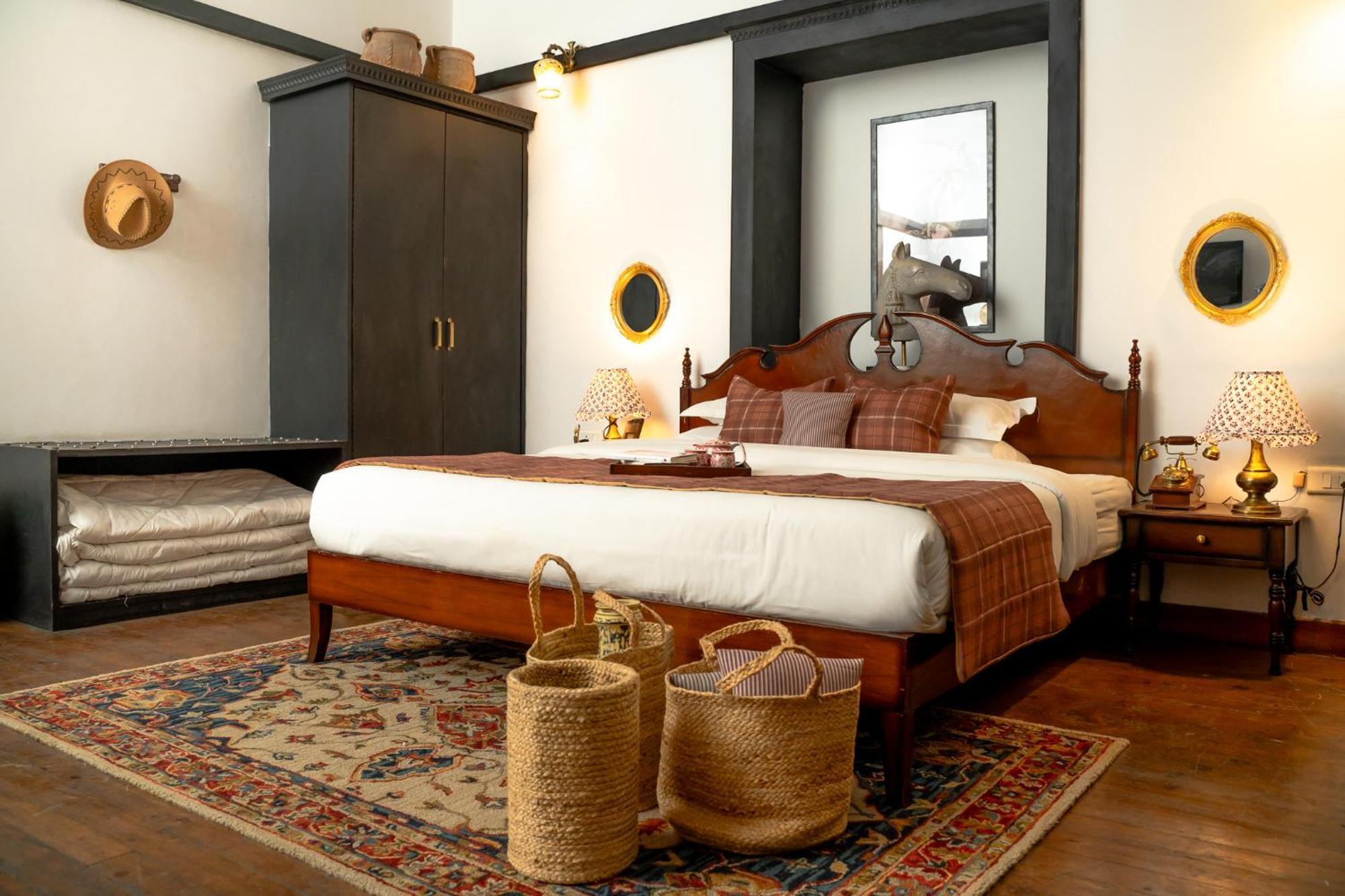 Ilbert Manor Hotel Mussoorie Kültér fotó