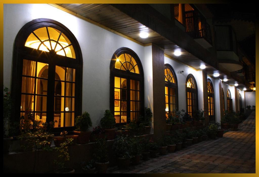 Ilbert Manor Hotel Mussoorie Kültér fotó